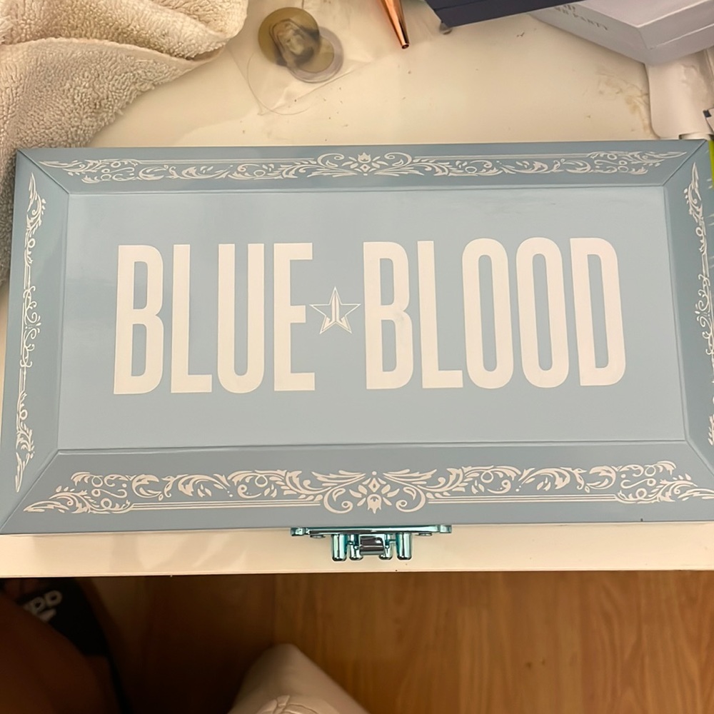 Jeffree Star Blue Blood